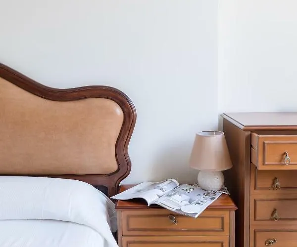 Appartement Hortis Apartment, 5 Persone, 2 Camere, Balcone, Metro C Per Il Colosseo A 10 Minuti E Tram Per Termini A 2 Minuti Rome